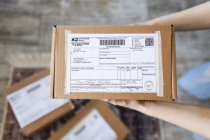 Comment envoyer un colis en Chine sans le perdre en douane ?